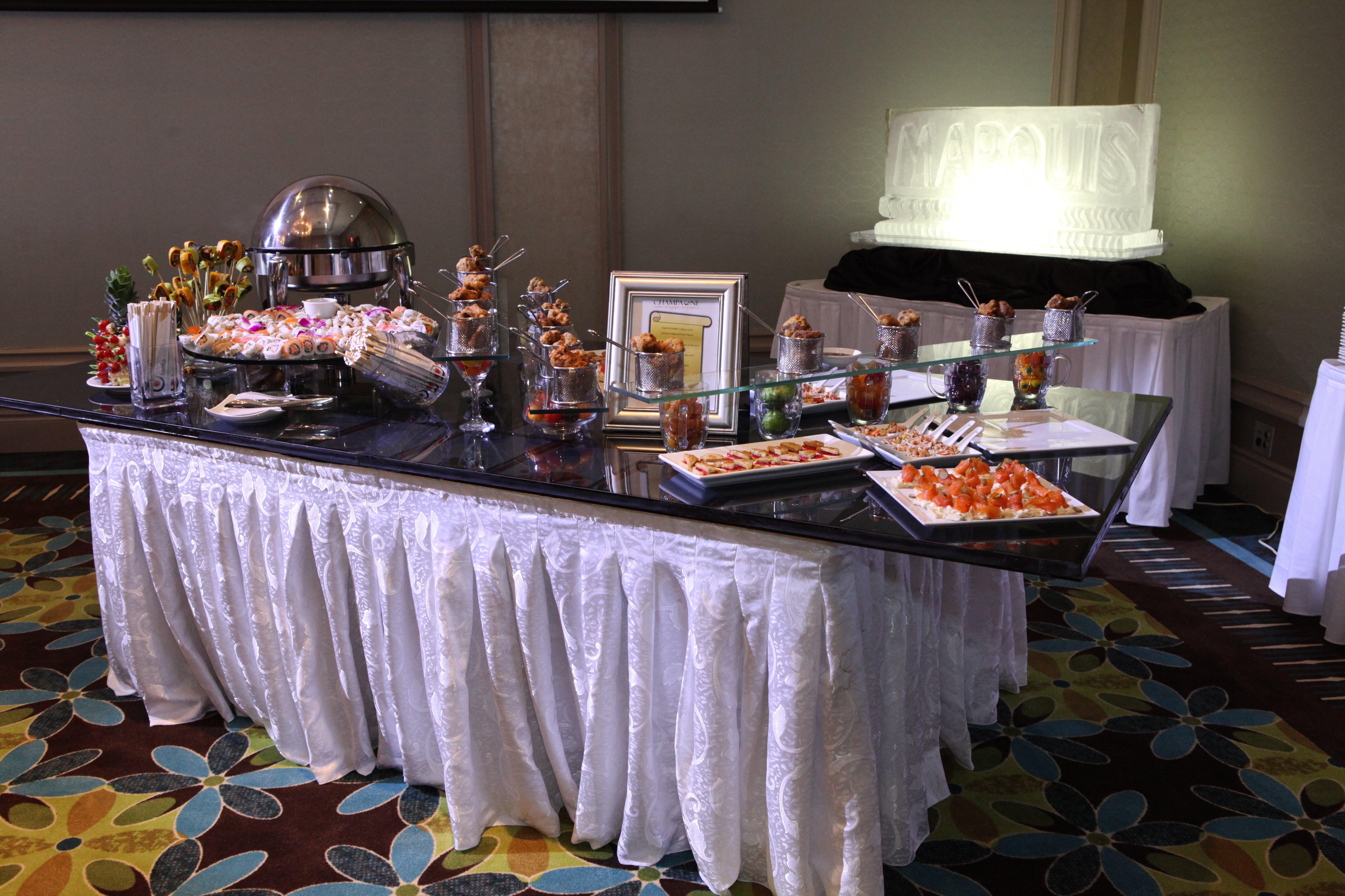 Hotel Doubletree By Hilton Pointe Claire Montreal Airport West Esterno foto